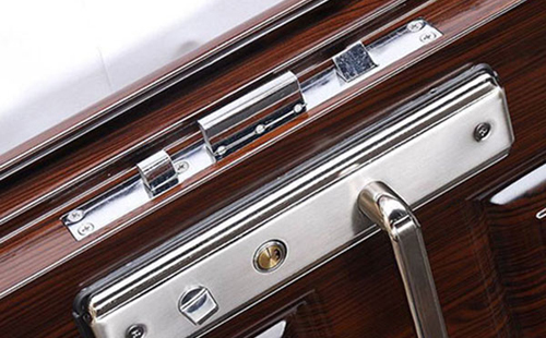 梁山24小时上门开锁公司